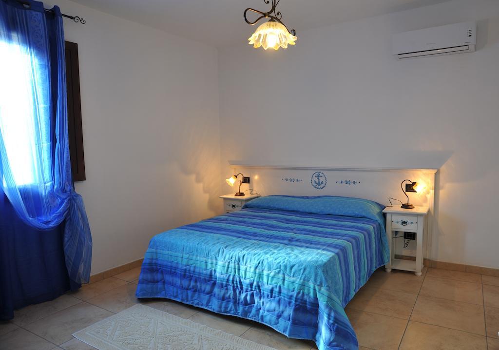 B&B L'Ancora Porto Torres Δωμάτιο φωτογραφία